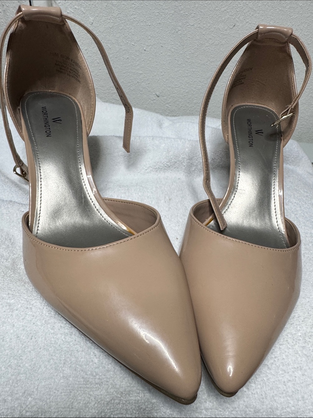 Worthington ankle Blush patent heels